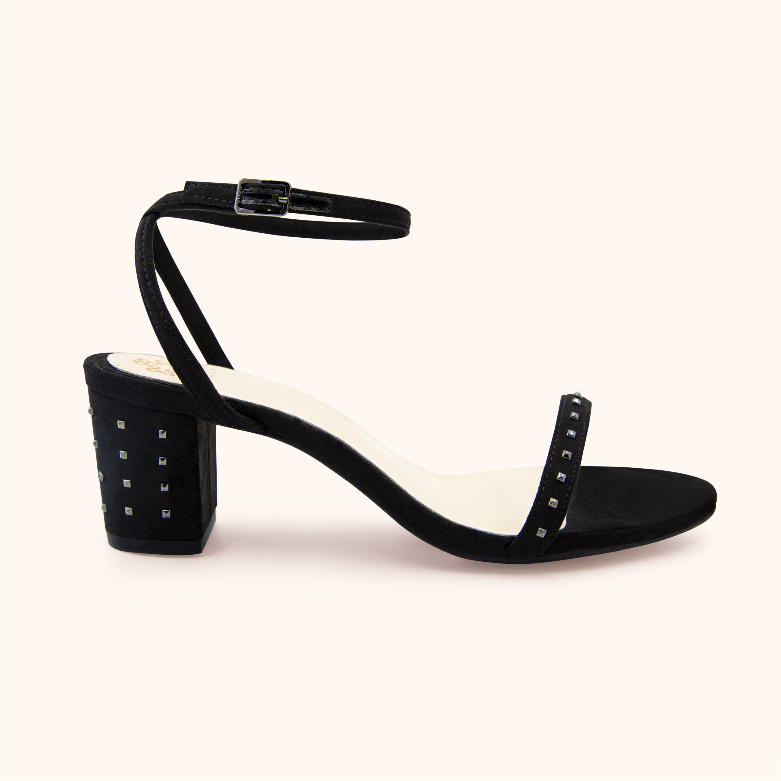 DOLLY_1421_black_detail