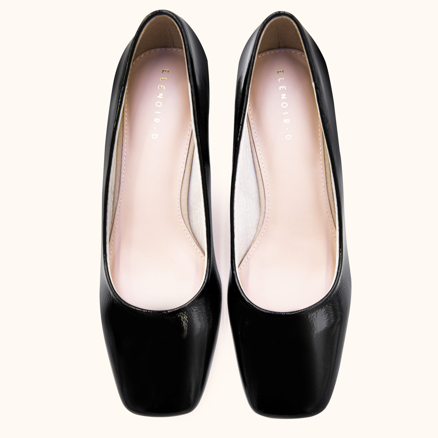 DOLLY_88011_blackglossy_detail_03