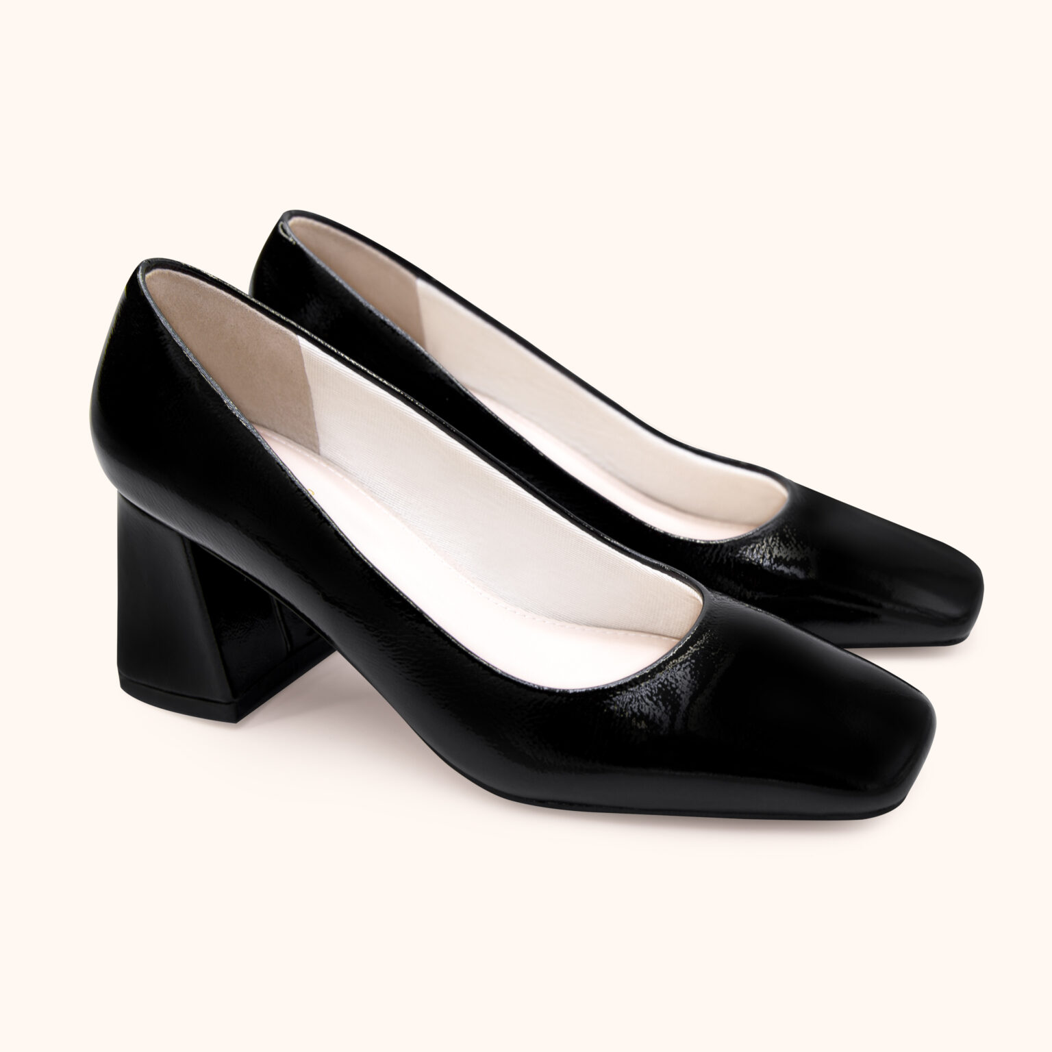 DOLLY_88011_blackglossy_main_01